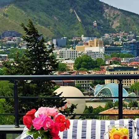 Bricks Hotel Тбілісі Екстер'єр фото